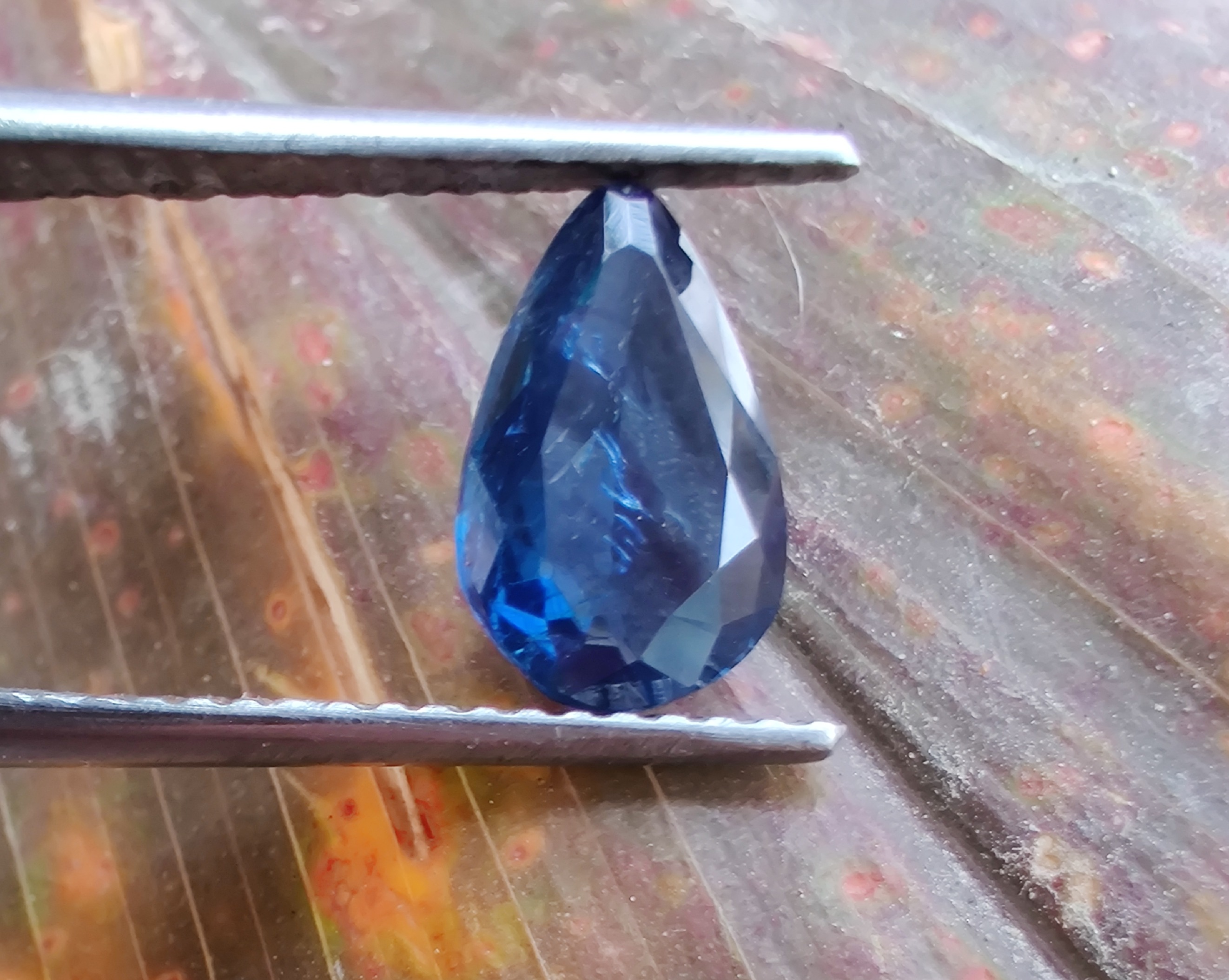 Kashmir Sapphire: Vibrant Colors & Rare Natural Beauty